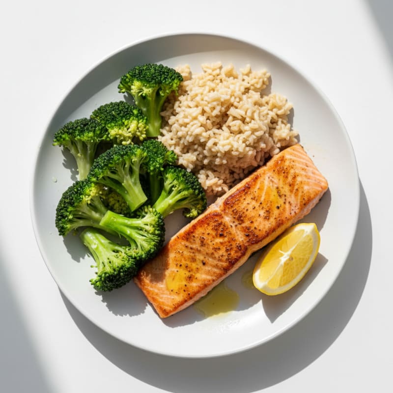 Seared Salmon with Steamed Broccoli and Brown Rice