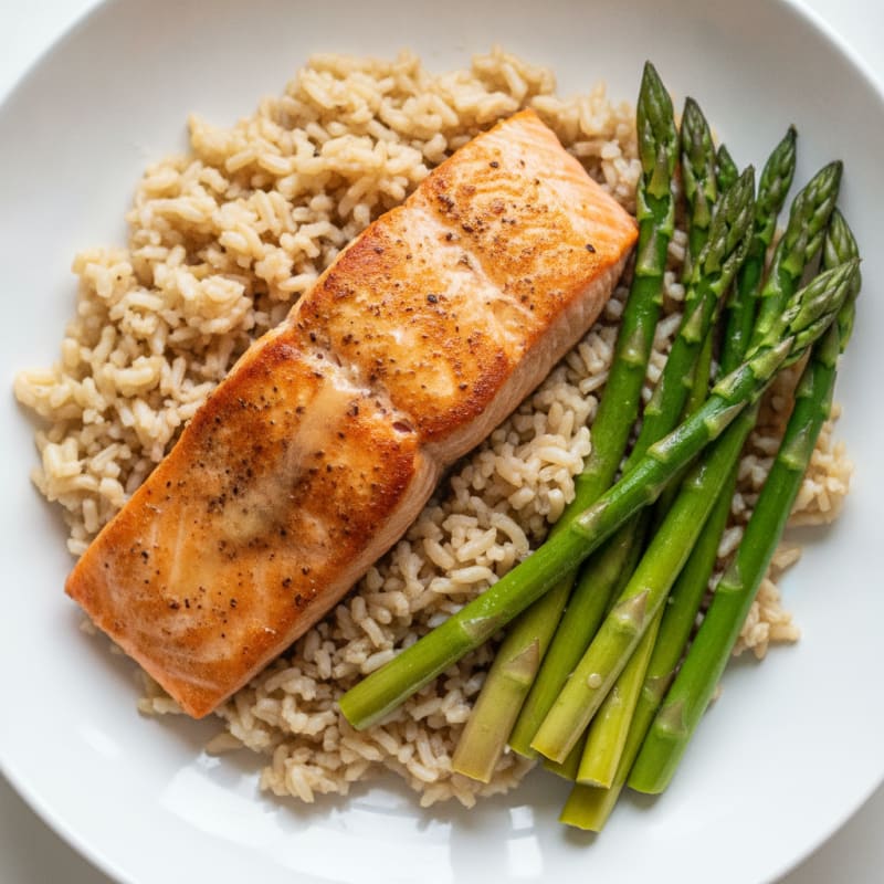 Seared Salmon with Steamed Asparagus and Brown Rice