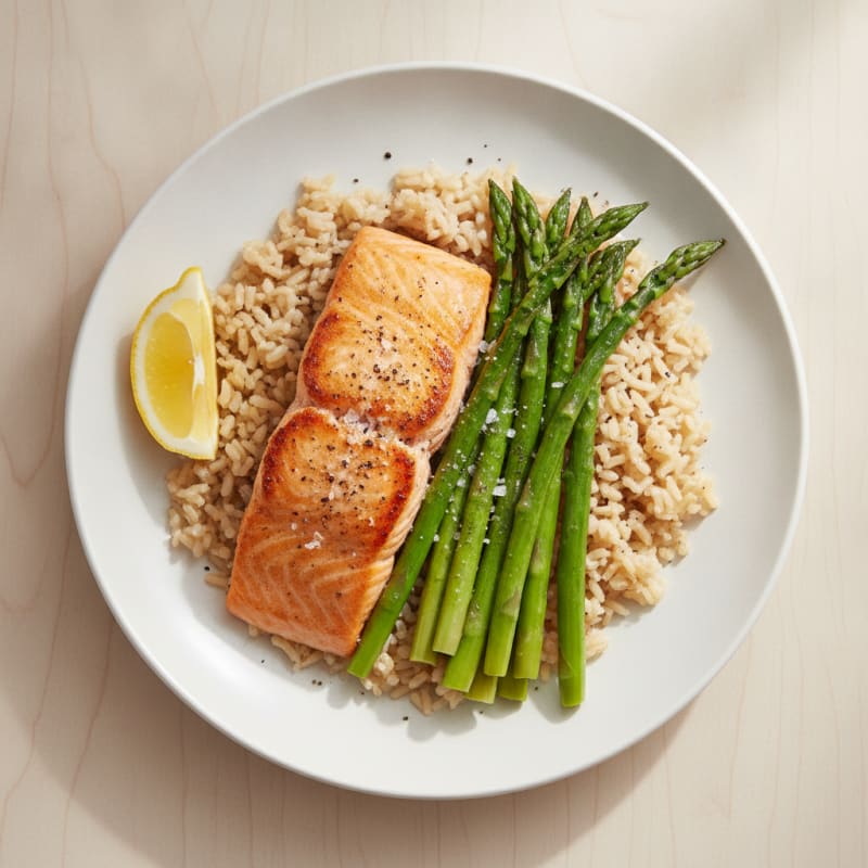 Seared Salmon Fillet with Steamed Asparagus and Brown Rice