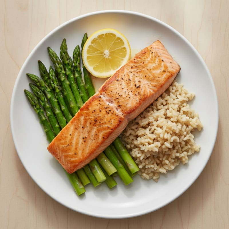 Seared Salmon Fillet with Steamed Asparagus and Brown Rice