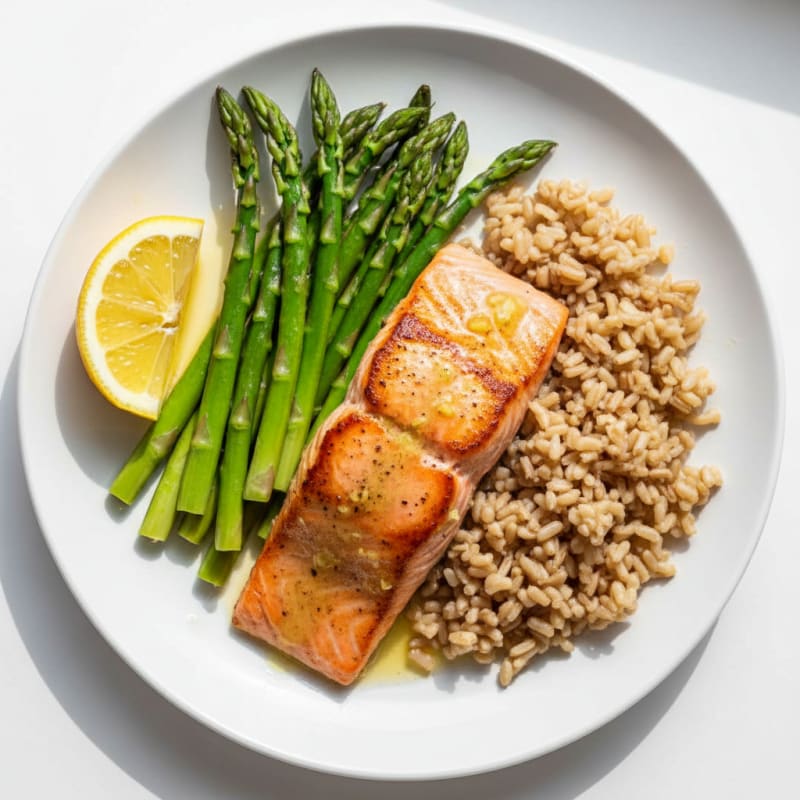 Seared Salmon with Steamed Asparagus and Brown Rice