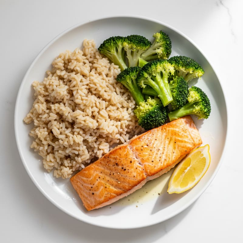Seared Salmon with Steamed Broccoli and Brown Rice