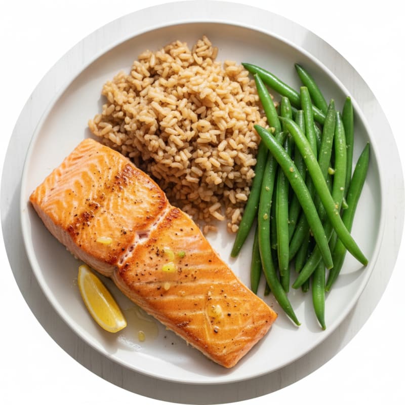 Seared Salmon with Steamed Green Beans and Brown Rice