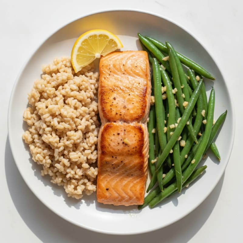 Seared Salmon Fillet with Garlic Green Beans and Brown Rice
