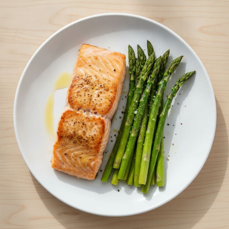 Pan-Seared Salmon with Roasted Asparagus