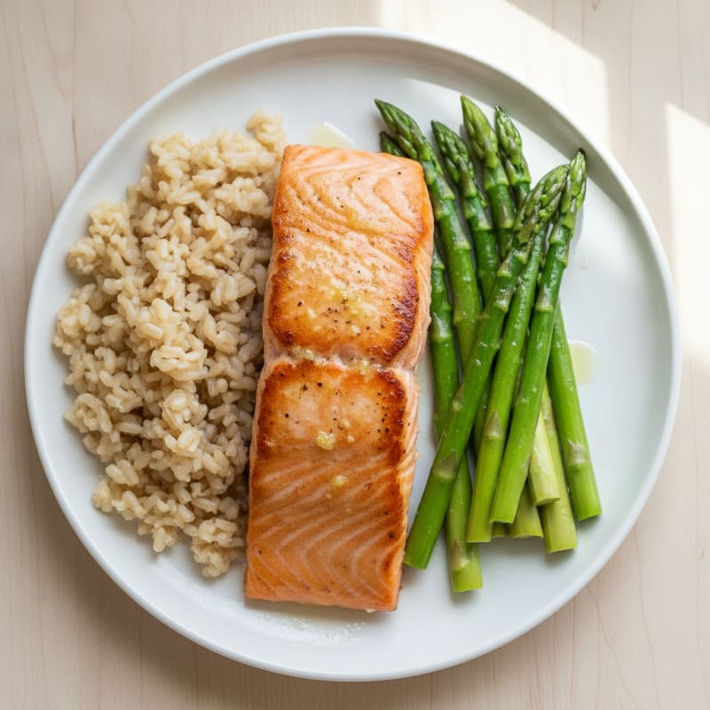 Seared Salmon with Steamed Asparagus and Brown Rice