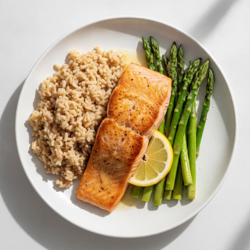 Seared Salmon Fillet with Steamed Asparagus and Brown Rice