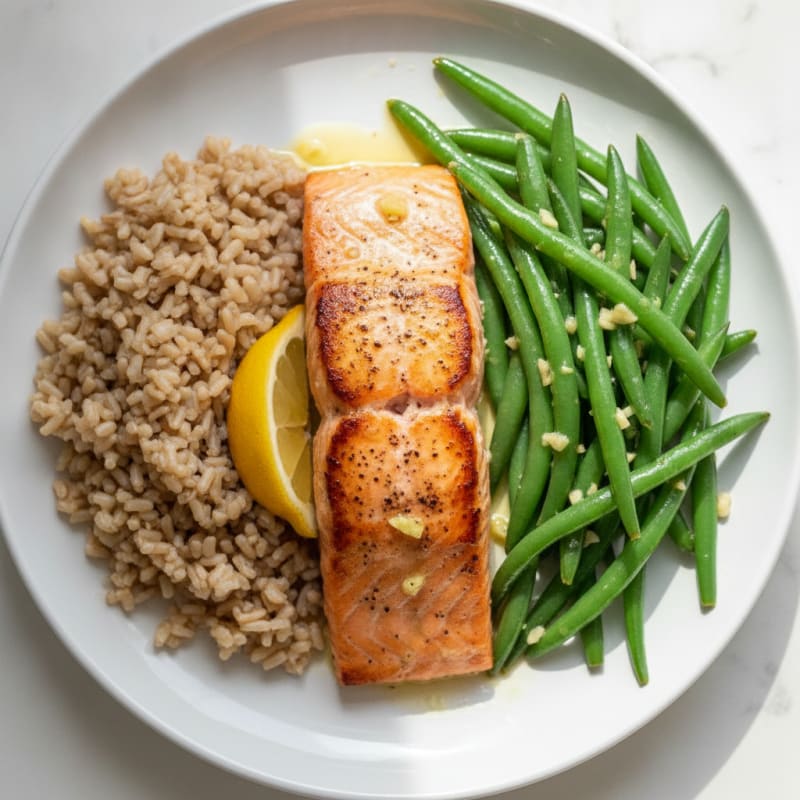 Seared Salmon Filet with Garlic Green Beans and Brown Rice