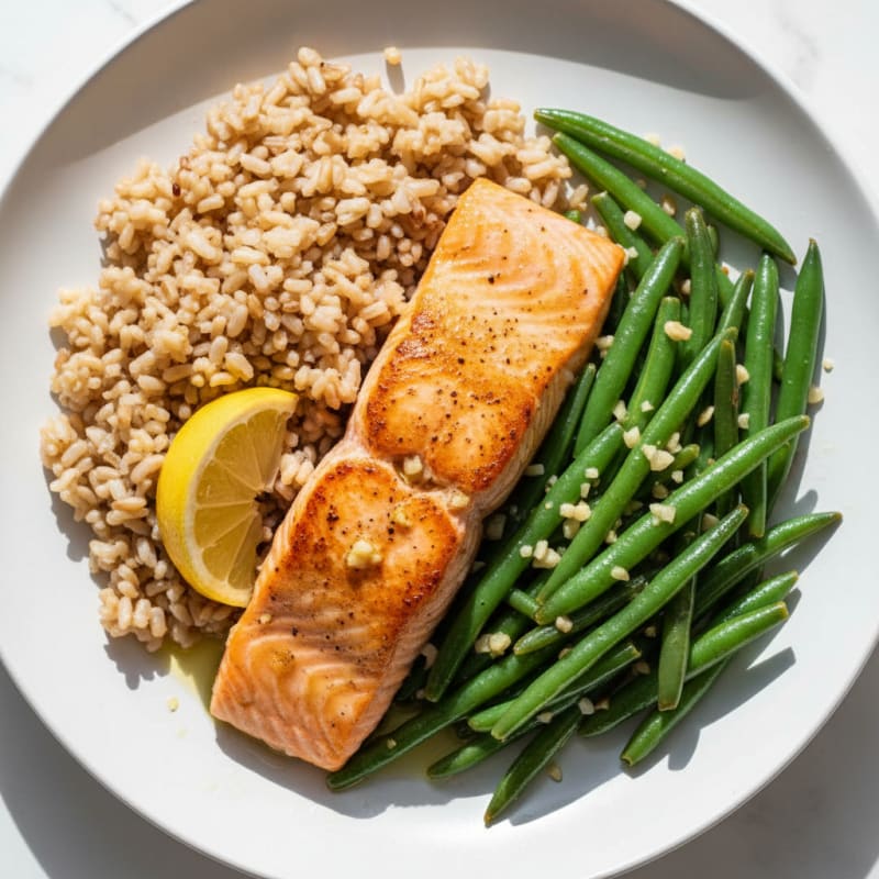 Seared Salmon Fillet with Garlic Green Beans and Brown Rice
