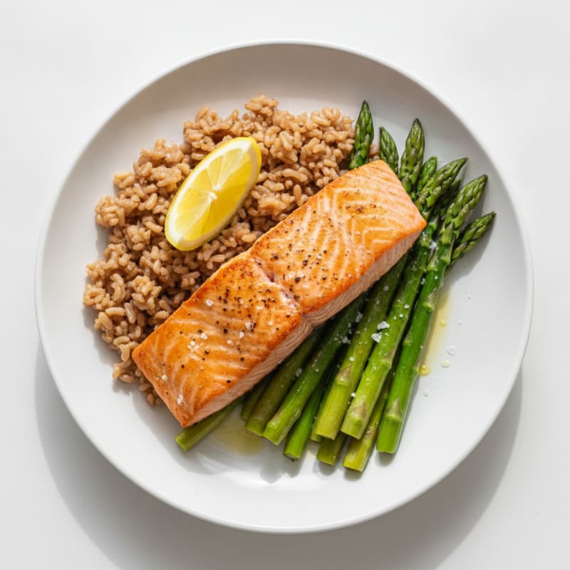 Seared Salmon with Steamed Asparagus and Brown Rice