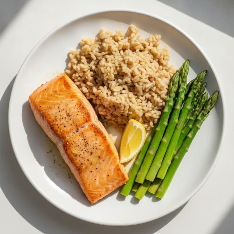 Seared Salmon with Steamed Asparagus and Brown Rice
