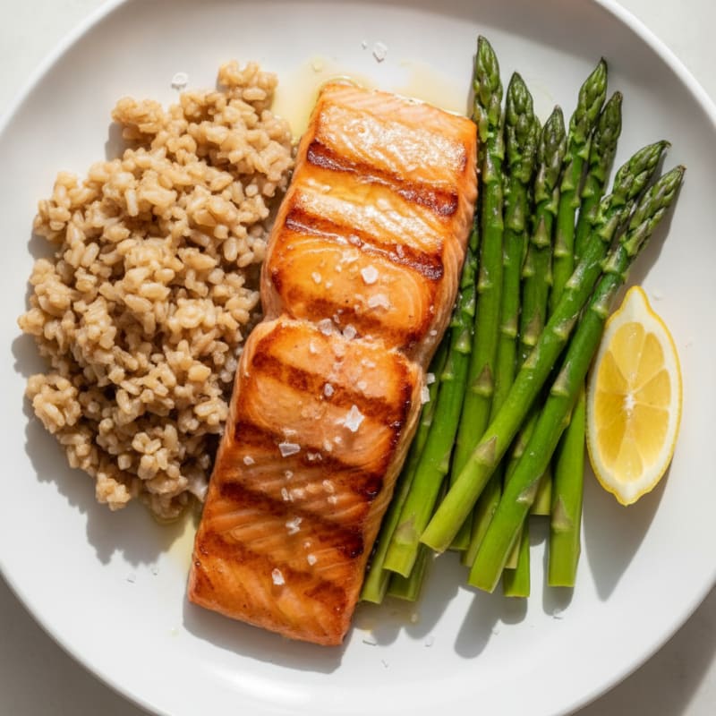 Seared Salmon Fillet with Steamed Asparagus and Brown Rice