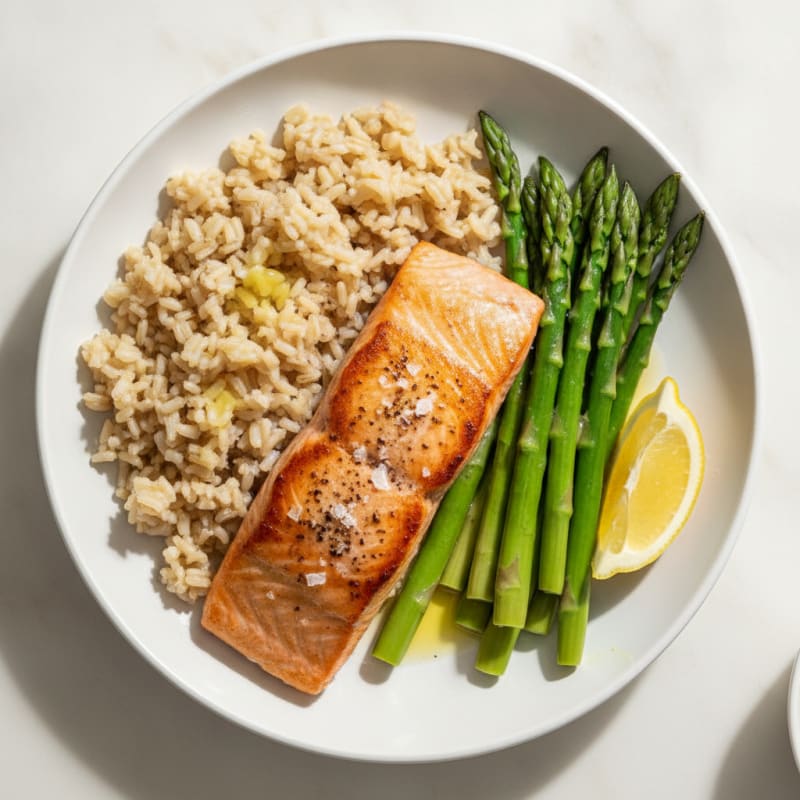 Seared Salmon with Steamed Asparagus and Brown Rice