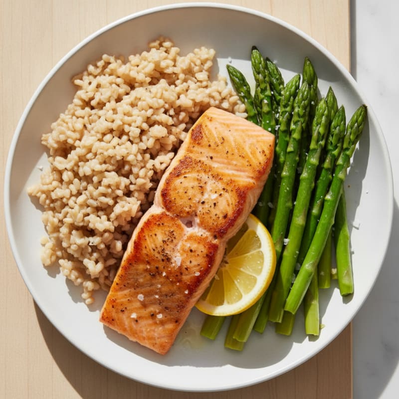 Seared Salmon with Steamed Asparagus and Brown Rice