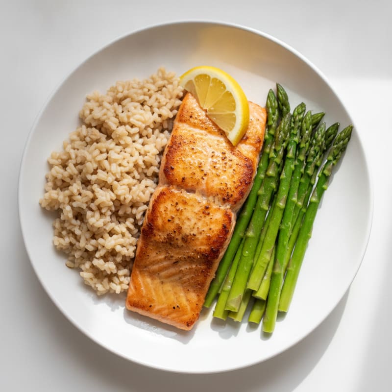 Seared Salmon with Steamed Asparagus and Brown Rice