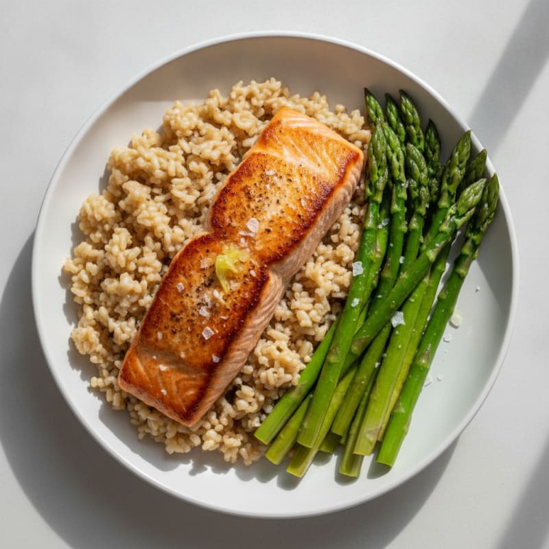 Seared Salmon with Steamed Asparagus and Brown Rice