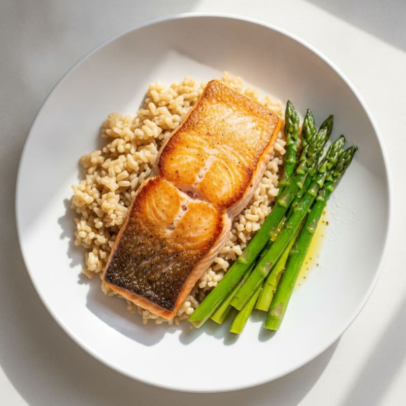 Seared Salmon Fillet with Steamed Asparagus and Brown Rice