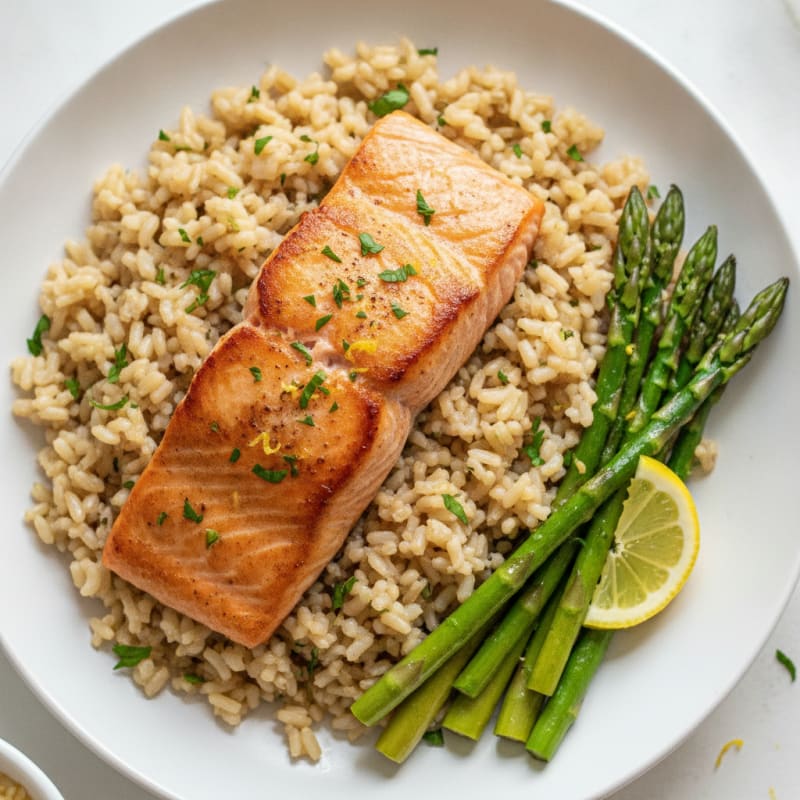 Seared Salmon Fillet with Asparagus and Lemon Herb Brown Rice