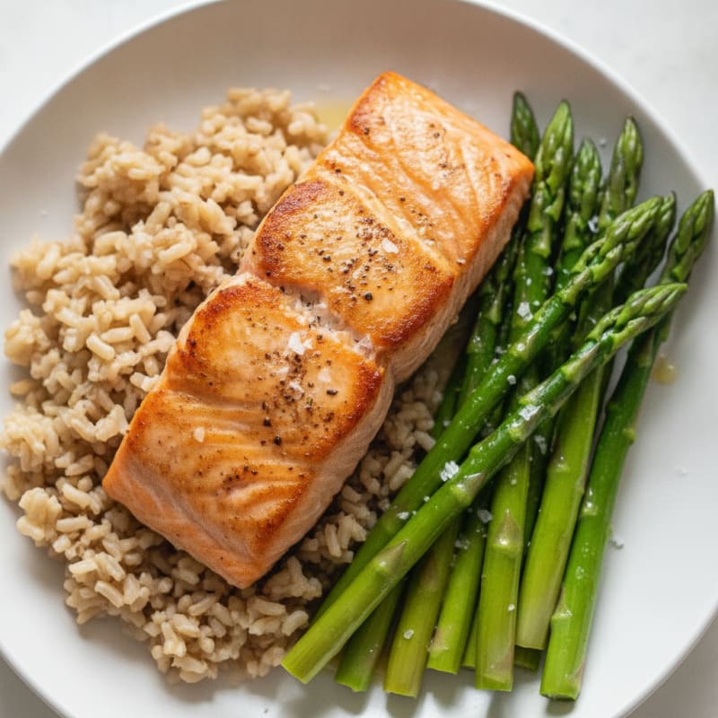 Seared Salmon with Steamed Asparagus and Brown Rice