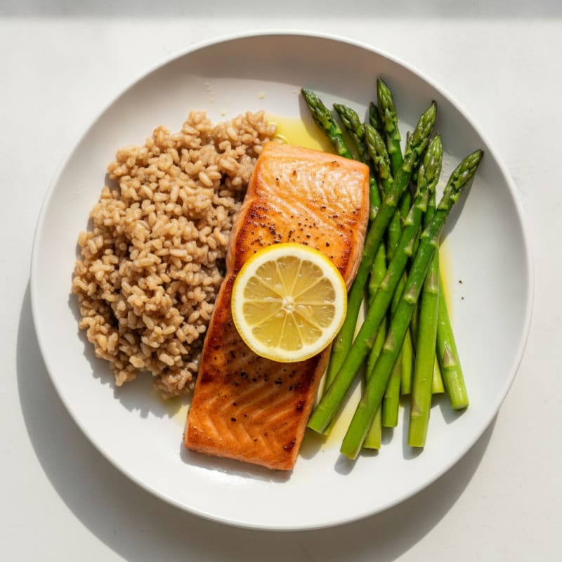 Seared Salmon with Steamed Asparagus and Brown Rice