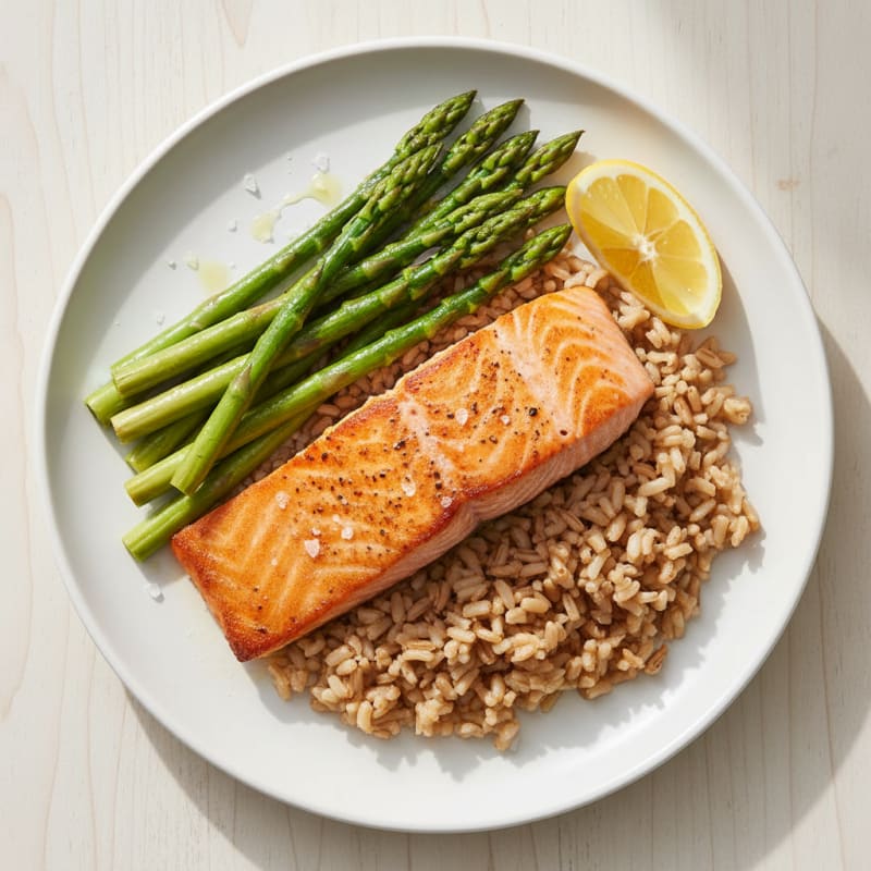 Seared Salmon Filet with Steamed Asparagus and Brown Rice