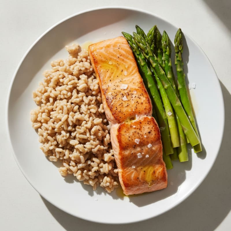 Seared Salmon Fillet with Steamed Asparagus and Brown Rice
