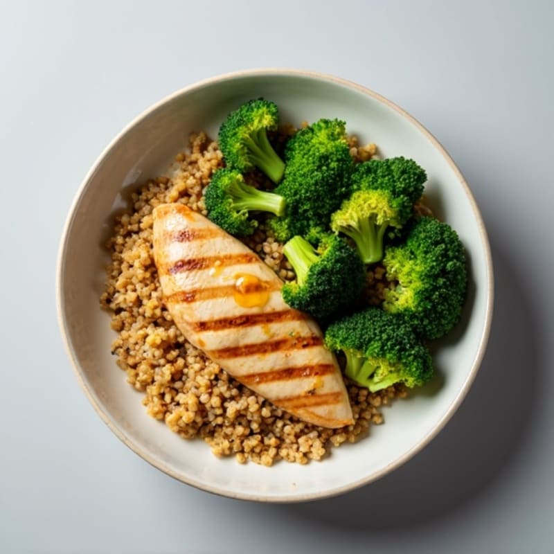 Grilled Chicken Breast with Quinoa and Steamed Broccoli