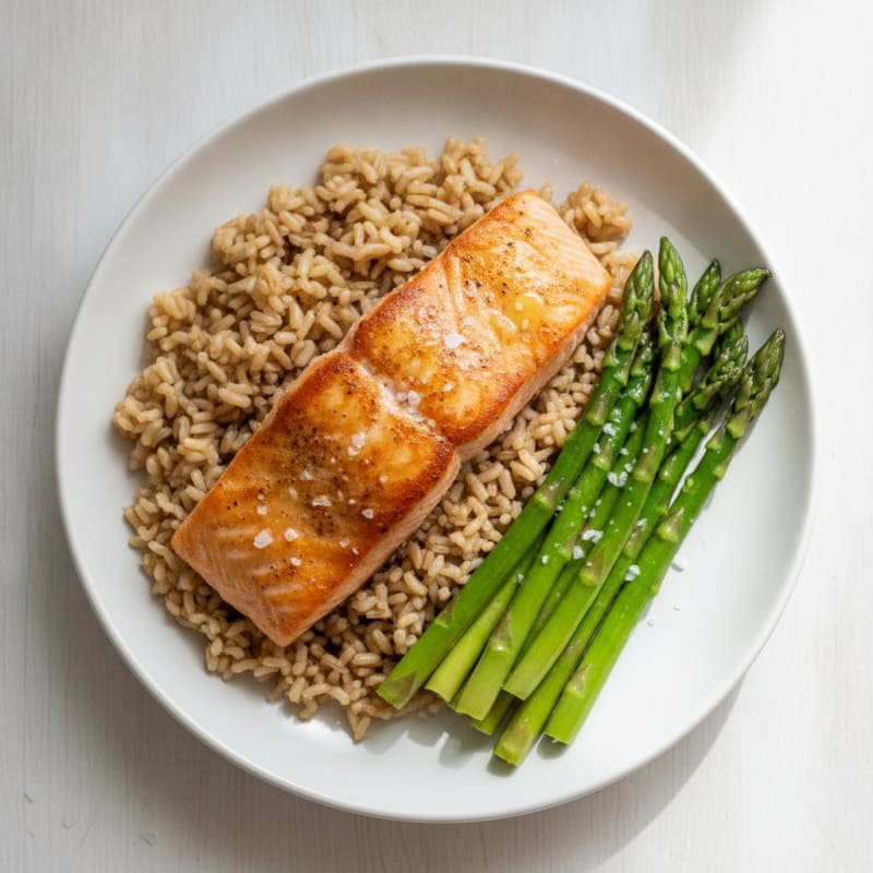 Seared Salmon with Steamed Asparagus and Brown Rice