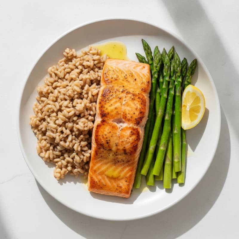 Seared Salmon Fillet with Steamed Asparagus and Brown Rice