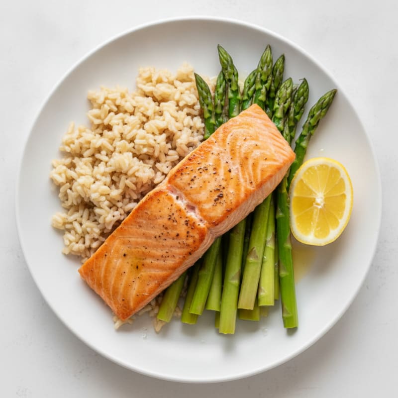 Seared Salmon Fillet with Steamed Asparagus and Brown Rice