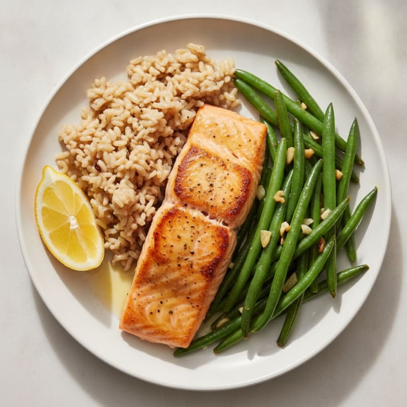 Seared Salmon Fillet with Garlic Green Beans and Brown Rice