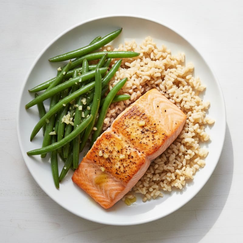 Seared Salmon with Garlic Green Beans and Brown Rice