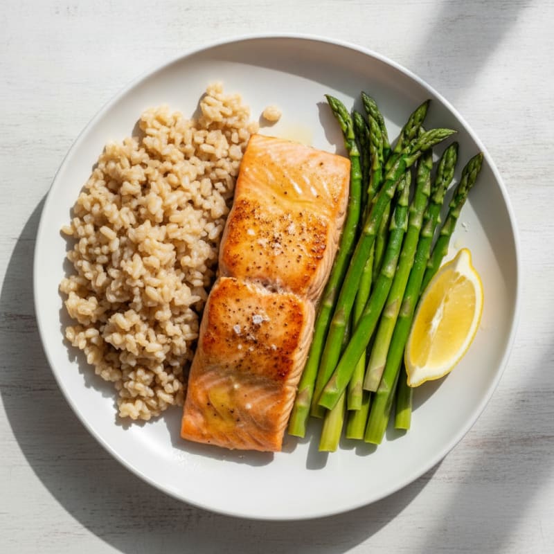 Seared Salmon with Steamed Asparagus and Brown Rice