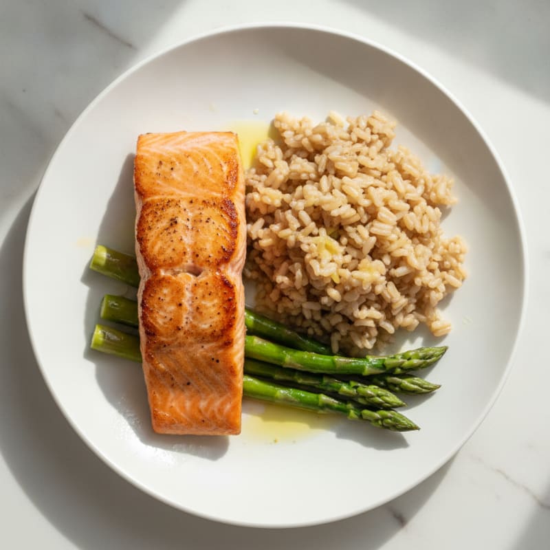 Seared Salmon Fillet with Steamed Asparagus and Brown Rice