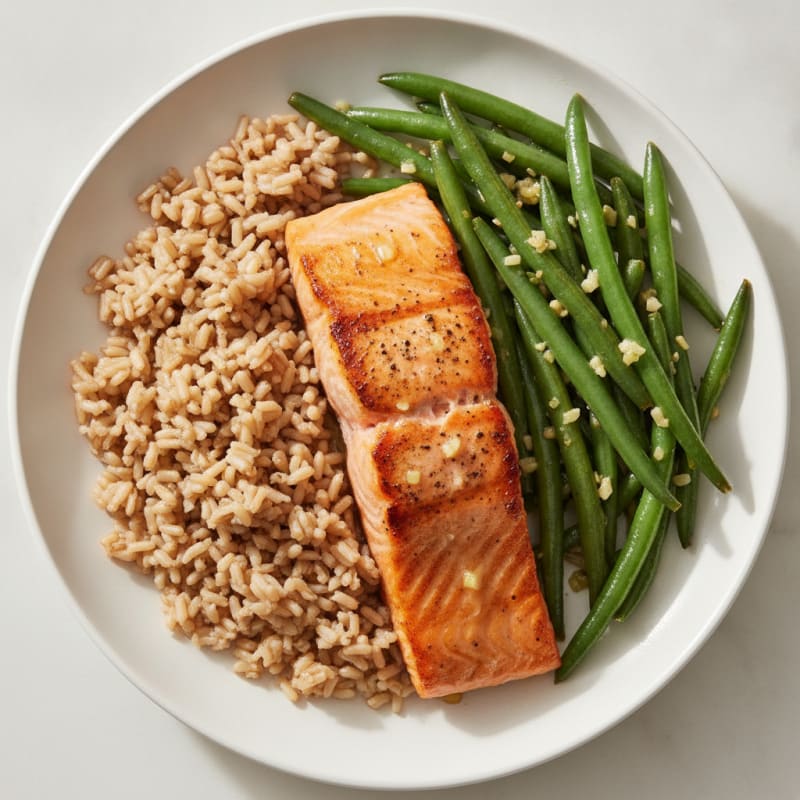 Seared Salmon Fillet with Garlic Green Beans and Brown Rice