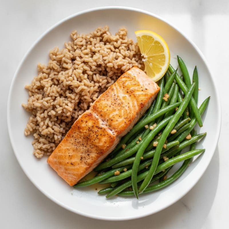Seared Salmon Fillet with Garlic Green Beans and Brown Rice