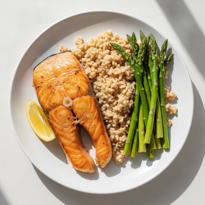 Seared Salmon with Steamed Asparagus and Brown Rice