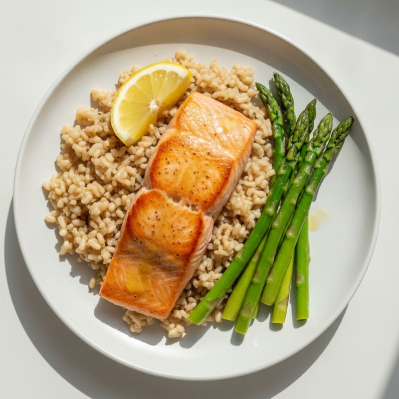 Seared Salmon with Steamed Asparagus and Brown Rice