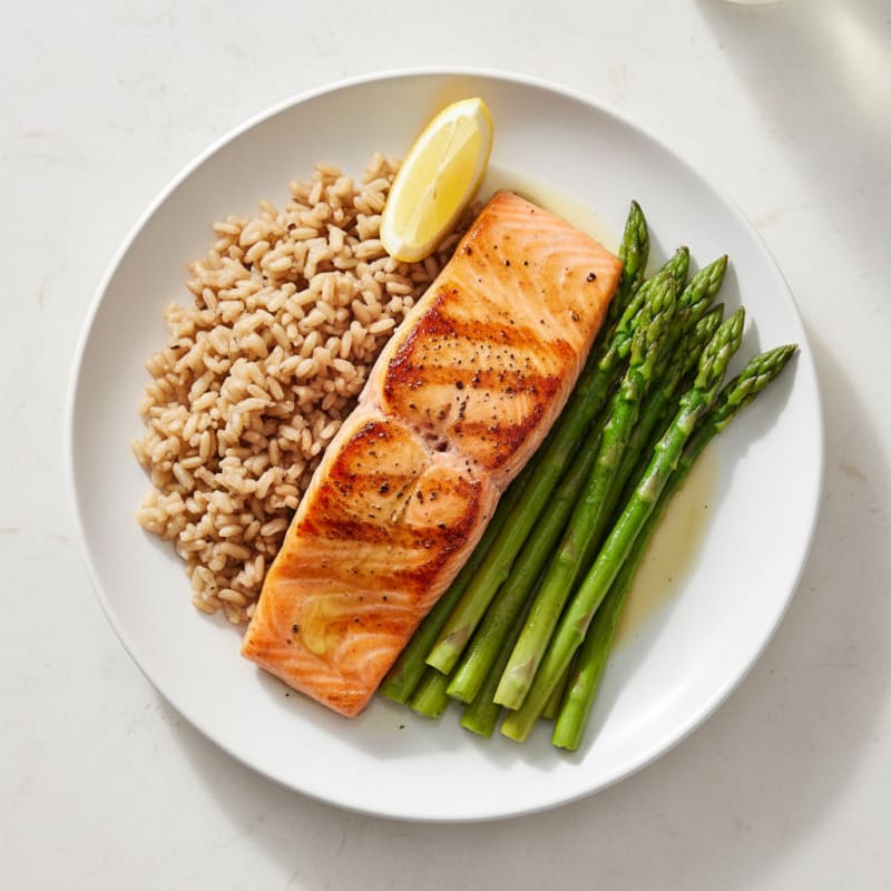 Seared Salmon Fillet with Steamed Asparagus and Brown Rice