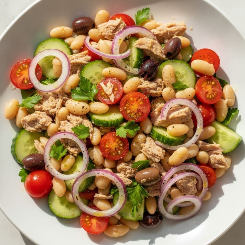 Mediterranean Tuna and White Bean Salad