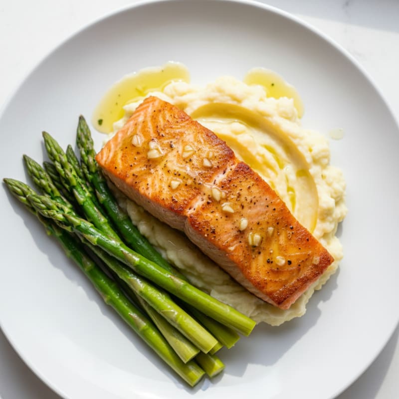 Seared Salmon with Steamed Asparagus and Garlic Mashed Cauliflower
