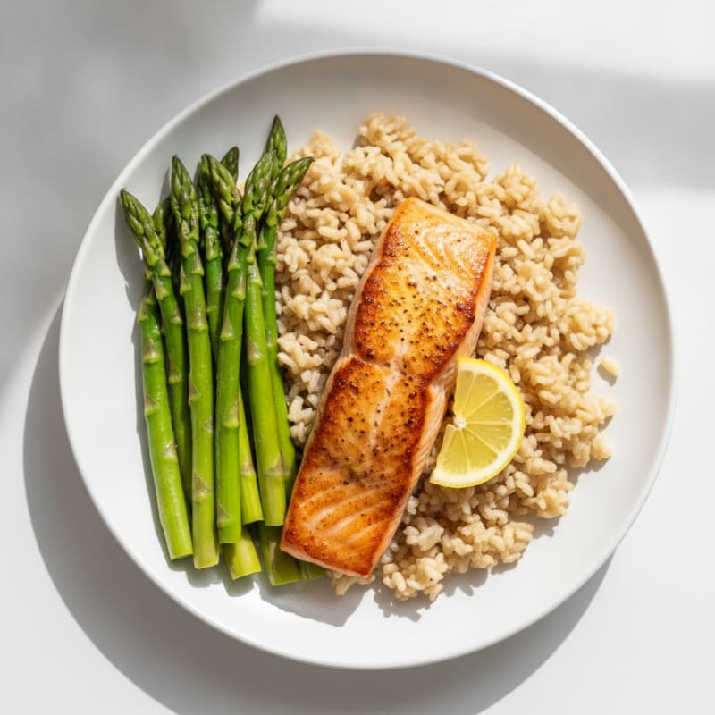 Seared Salmon with Steamed Asparagus and Brown Rice