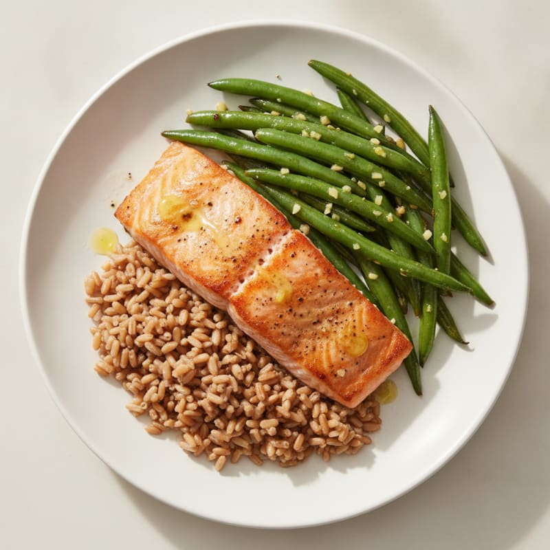 Seared Salmon Fillet with Garlic Green Beans and Brown Rice