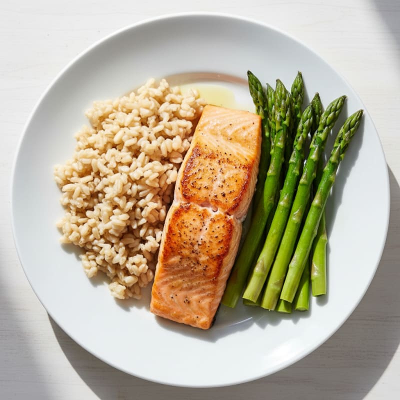 Seared Salmon Fillet with Steamed Asparagus and Brown Rice