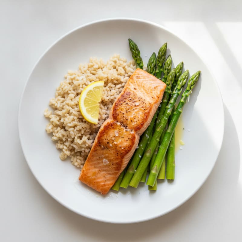 Seared Salmon with Steamed Asparagus and Brown Rice