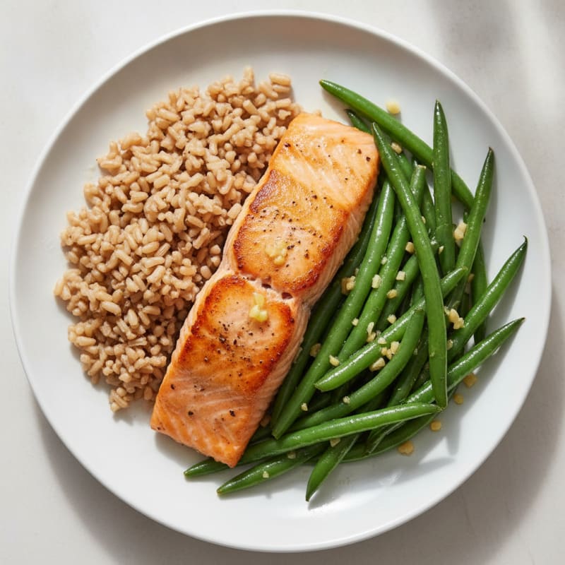 Seared Salmon with Garlic Green Beans and Brown Rice