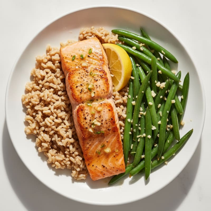 Seared Salmon Fillet with Garlic Green Beans and Brown Rice