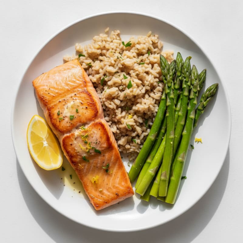 Seared Salmon Fillet with Steamed Asparagus and Brown Rice