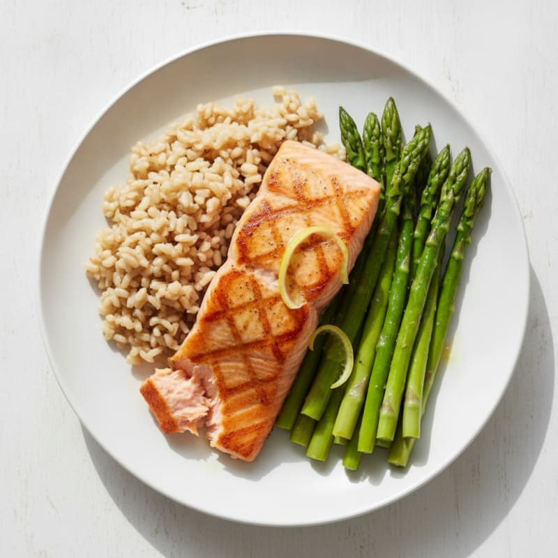 Seared Salmon Fillet with Steamed Asparagus and Brown Rice