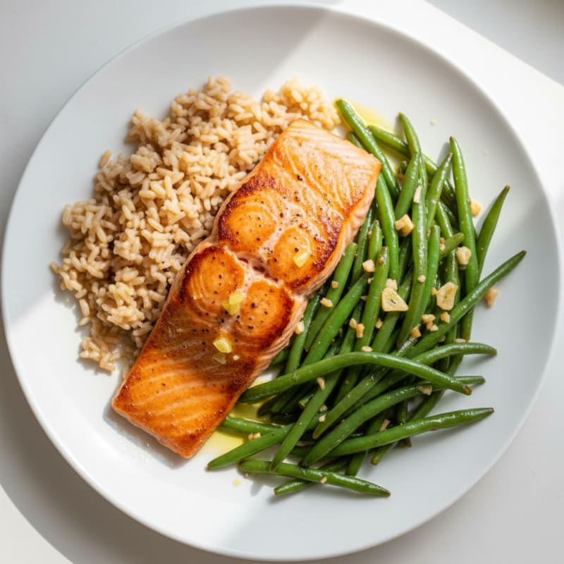 Seared Salmon Fillet with Garlic Green Beans and Brown Rice